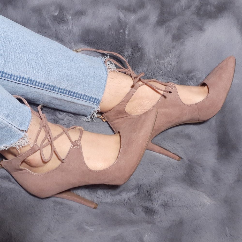 Marc Fisher Lace up Heels